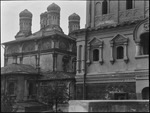 A house of the Bojaren class in Moscow, Russia, USSR, ca. 1932 by Jacobi, Lotte, 1896-1990